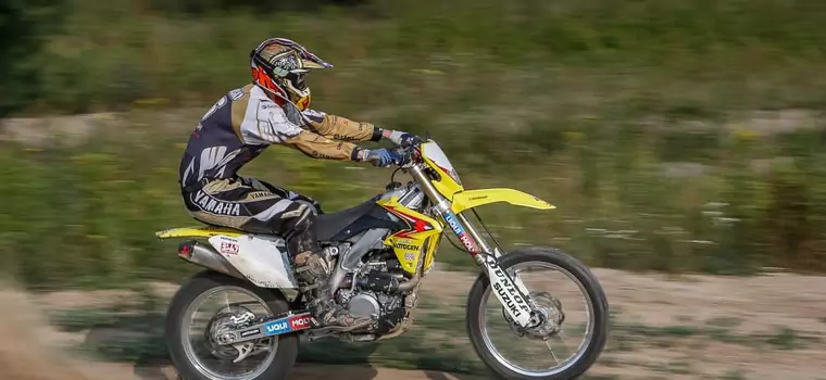 Suzuki RMX450Z - z wilczka w wilkołaka [wideo]