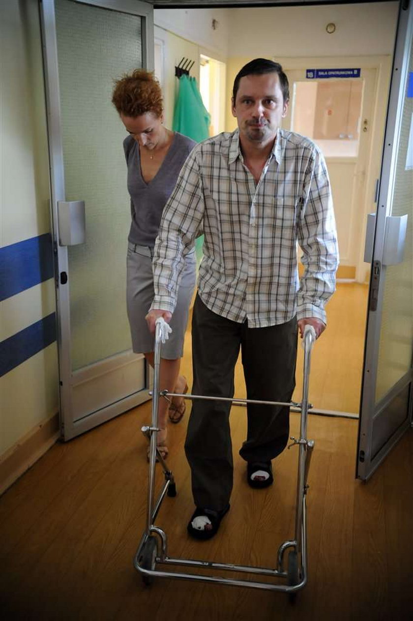 Krzysztofa Ziemca czeka kolejna operacja. Ręka Krzysztofa Ziemca nigdy nie będzie w pełni sprawna