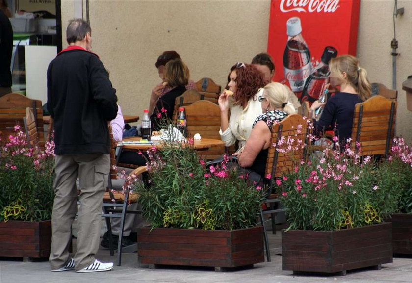 Projektantka nie miała drobnych dla żebraka, więc dała mu...