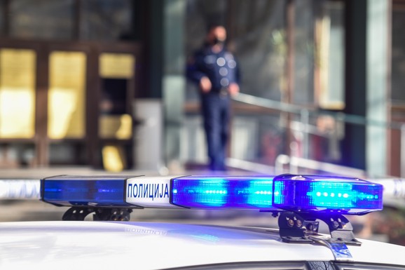 SAPLEO SE I PAO KROZ RUPU NA KROVU Detalji nesreće u Novom Sadu: Tinejdžer (18) pao sa visine od 30 METARA, evo šta je do sad pokazala istraga