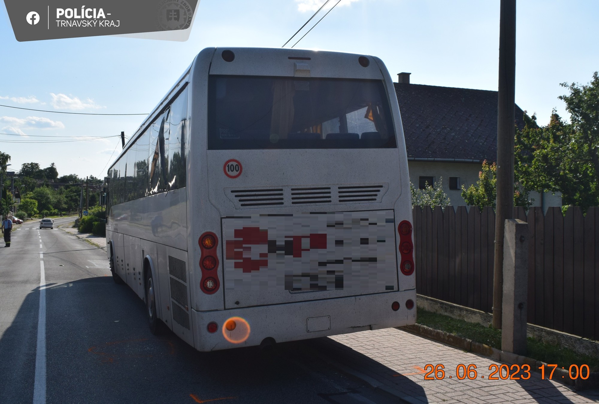 Kuriózna nehoda autobusov na Záhorí.