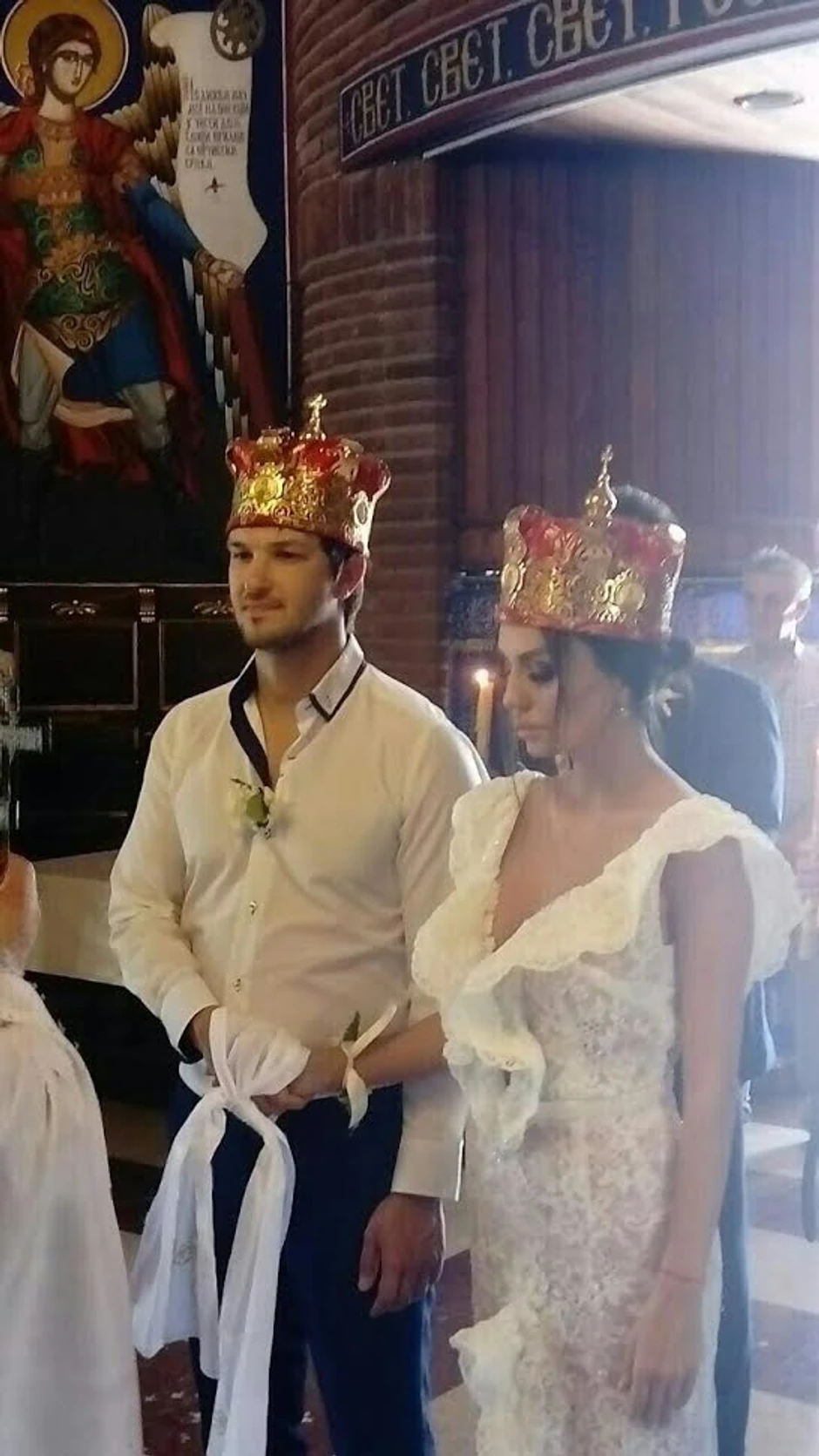 Marija i Vuk na crkvenom venčanju