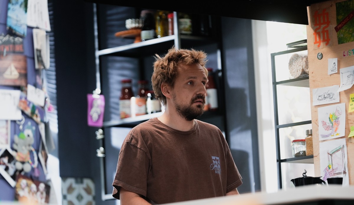 Paweł Domagała w serialu "Pan Mama"