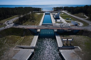 Przekop Mierzei Wiślanej to za mało. Statki nadal nie wpłyną do Elbląga