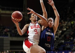 Amerykanki faworytkami MŚ koszykarek. Australijki marzą o ich detronizacji