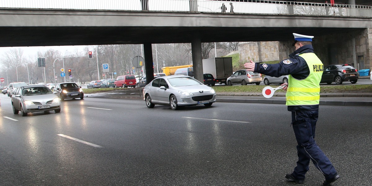 Punkty karne znów mają być kasowane po roku, a ponadto wrócą szkolenia redukujące ich liczbę. 