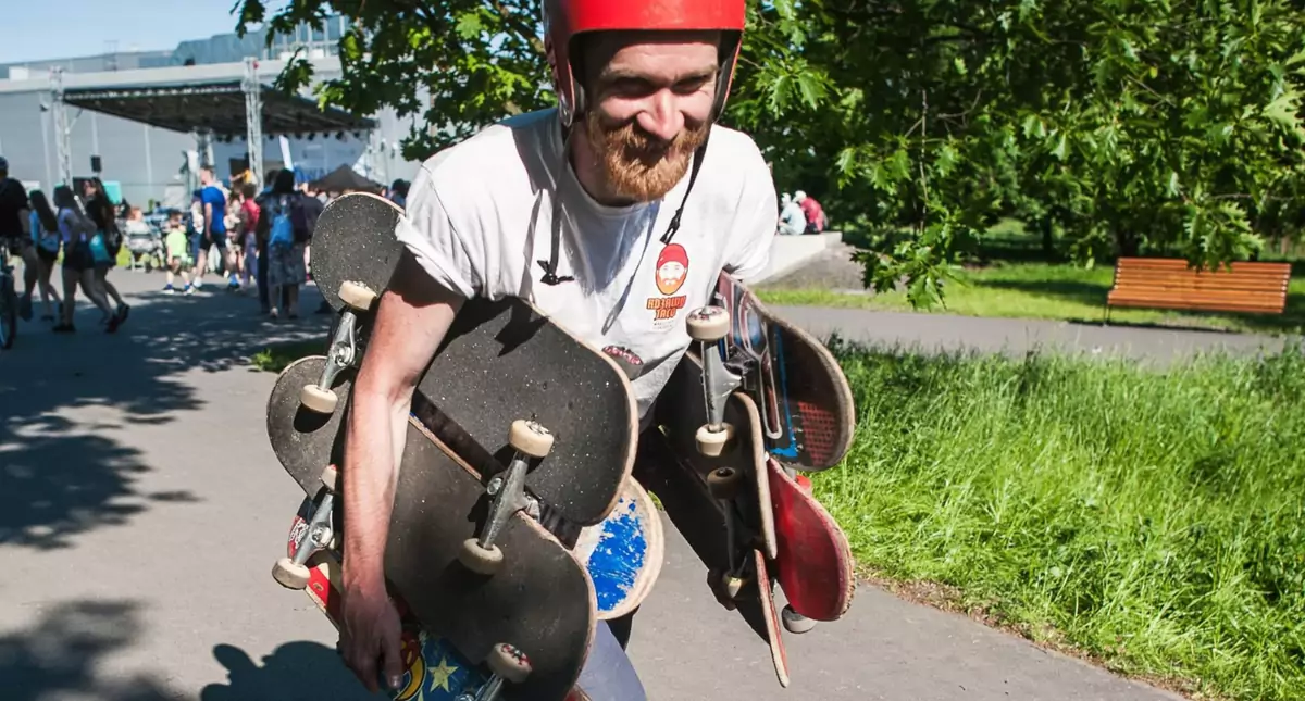 Jacek przejedzie z Zakopanego na Hel na deskorolce. Ma na to tylko 20 dni