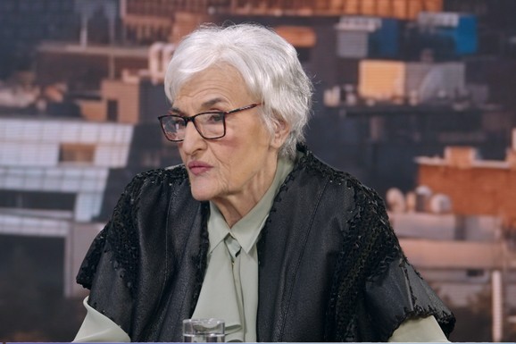 (VIDEO) SRCE NIKAD NE IDE U PENZIJU! Olivera se u 8. deceniji udala po drugi put: "Mlađi je od mene 13 godina, upoznali smo se na Fejsbuku"