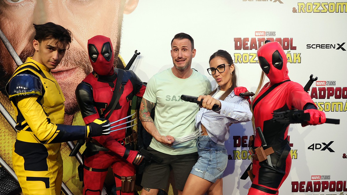 Sztárparádé a vásznon és a vörös szőnyegen: magyar celebek pózolgattak Rozsomákkal és Deadpoollal – képgaléria