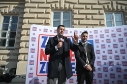 Incydent na spotkaniu z politykami PiS. "Zostawcie naszą uczelnię"