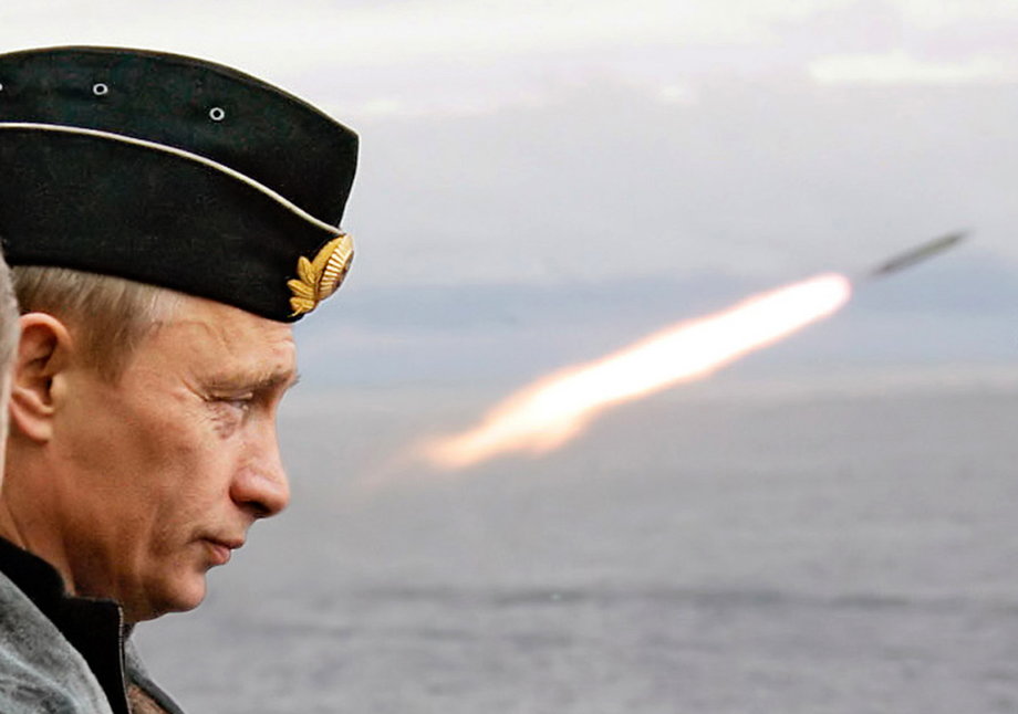Russian President Putin watches the launch of a missile during naval exercises in Russia’s Arctic North on board the nuclear missile cruiser Pyotr Veliky (Peter the Great), Aug. 17, 2005