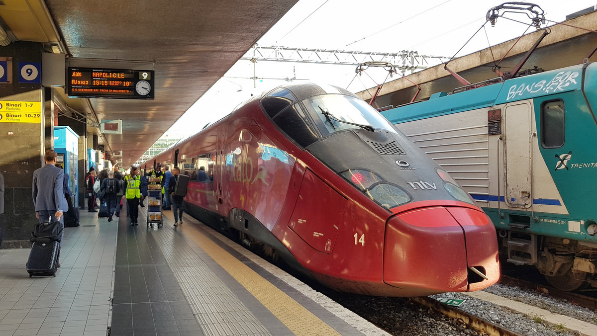 Włochy. Pociągi wolne od COVID-19 kursują między Rzymem a Mediolanem
