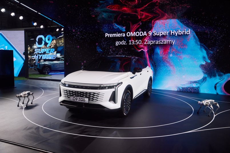 OMODA 9 SuperHybrid
