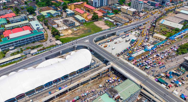 Sanwo-Olu inaugurates Yaba flyover bridge, promises Lagosians more [Twitter:@jidesanwoolu