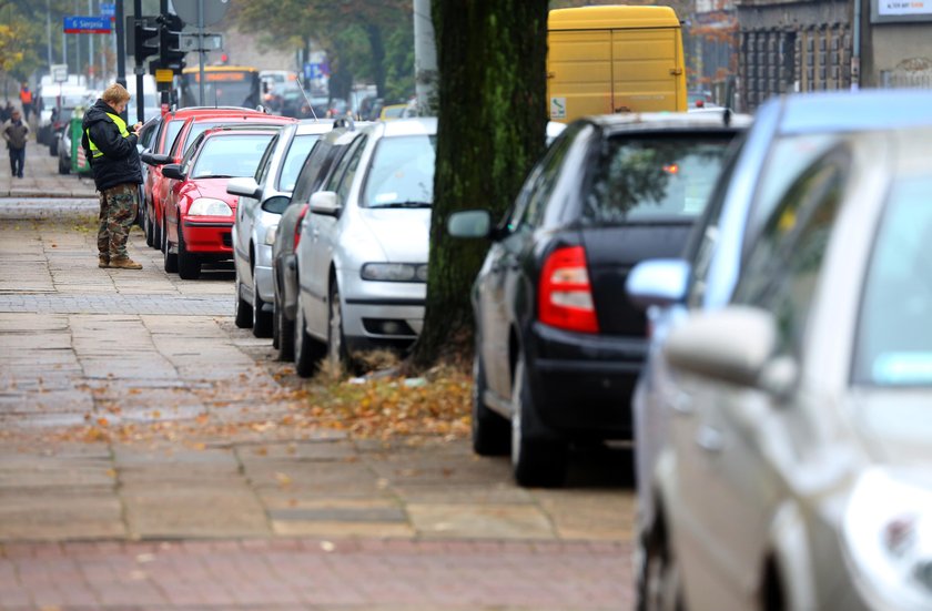 Będzie większa strefa płatnego parkowania w Łodzi?