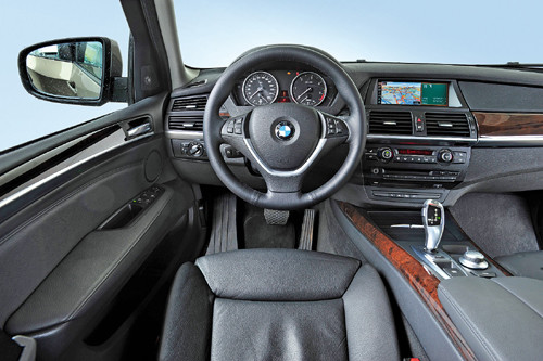 Luksusowe SUV-y z silnikami diesla: BMW X5 kontra Volkswagen Touareg, Porsche Cayenne, Mercedes ML i Audi Q7