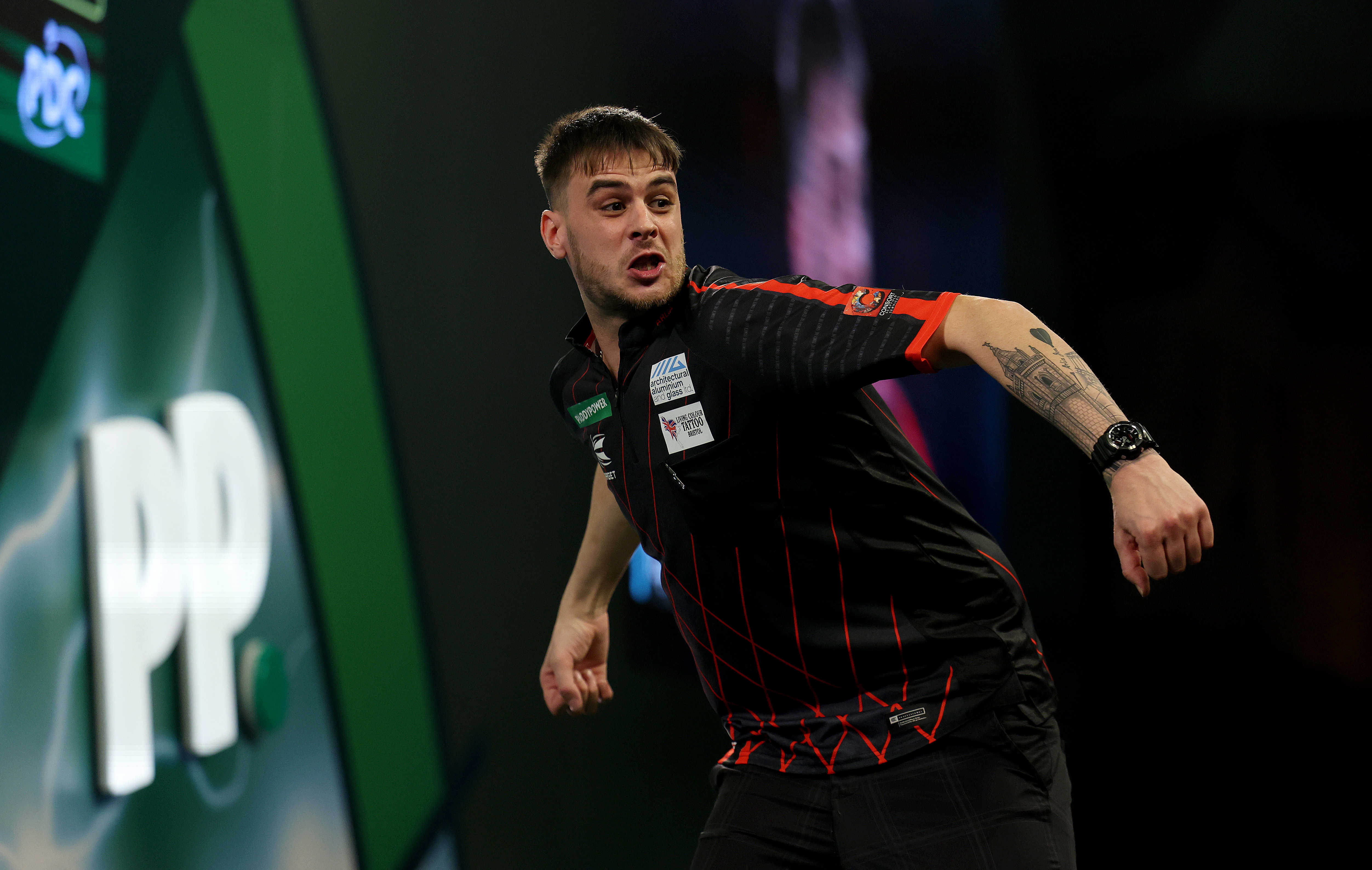 Darts-Profi Taylor nach zweitem Dopingfall von WM ausgeschlossen