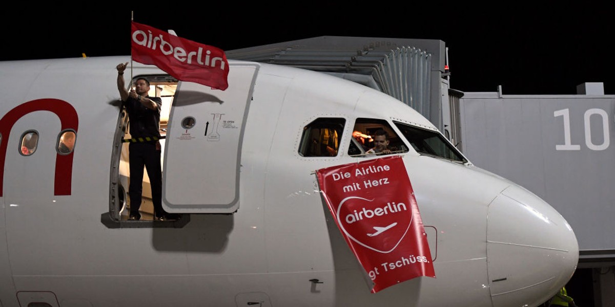 Ostatni lot Air Berlin z Berlina do Monachium. Linie ogłosiły upadłość latem 2017 roku 