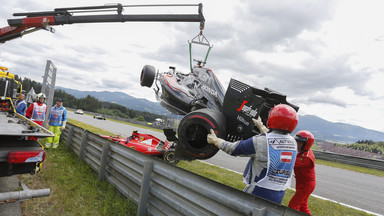 Formuła 1: po kraksie Alonso McLaren ogranicza testy
