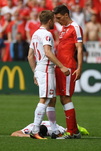 Błaszczykowski nie lubi się z Lewandowskim? Na boisku jeden za drugim skoczyłby w ogień