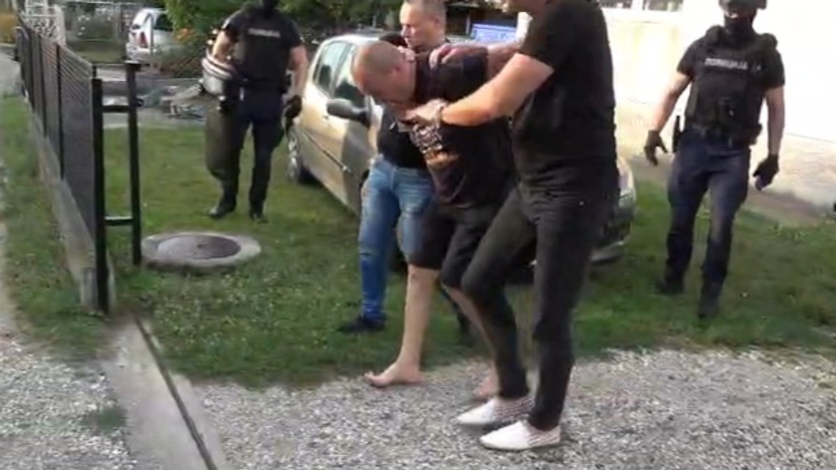 Uhapšeni zbog pretnji smrću Vučiću