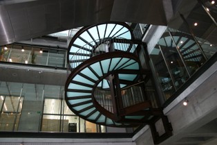 Zysk netto Arcusa wyniósł 1,76 mln zł w 2015 r. wobec straty rok wcześniej