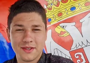 Miloš Pavlović, student koji kampuje u Pionirskom parku