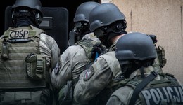 Wyłudzili 50 mln z podatku VAT, handlując srebrem. Zatrzymało ich CBŚP