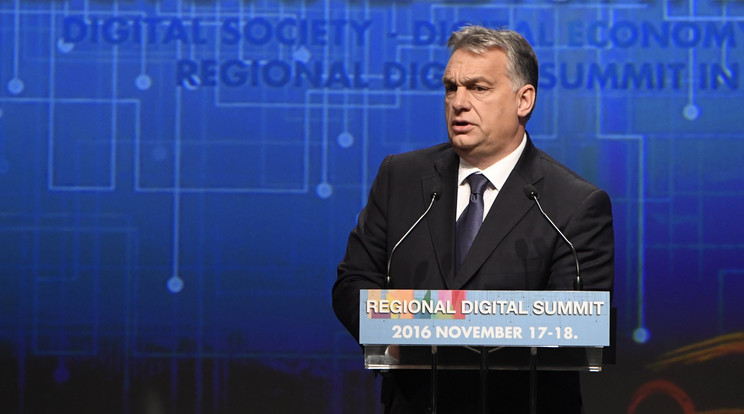Orbán Viktor a regonális digitális konferencián jelentette be / Fotó: MTI - Koszticsák Szilárd