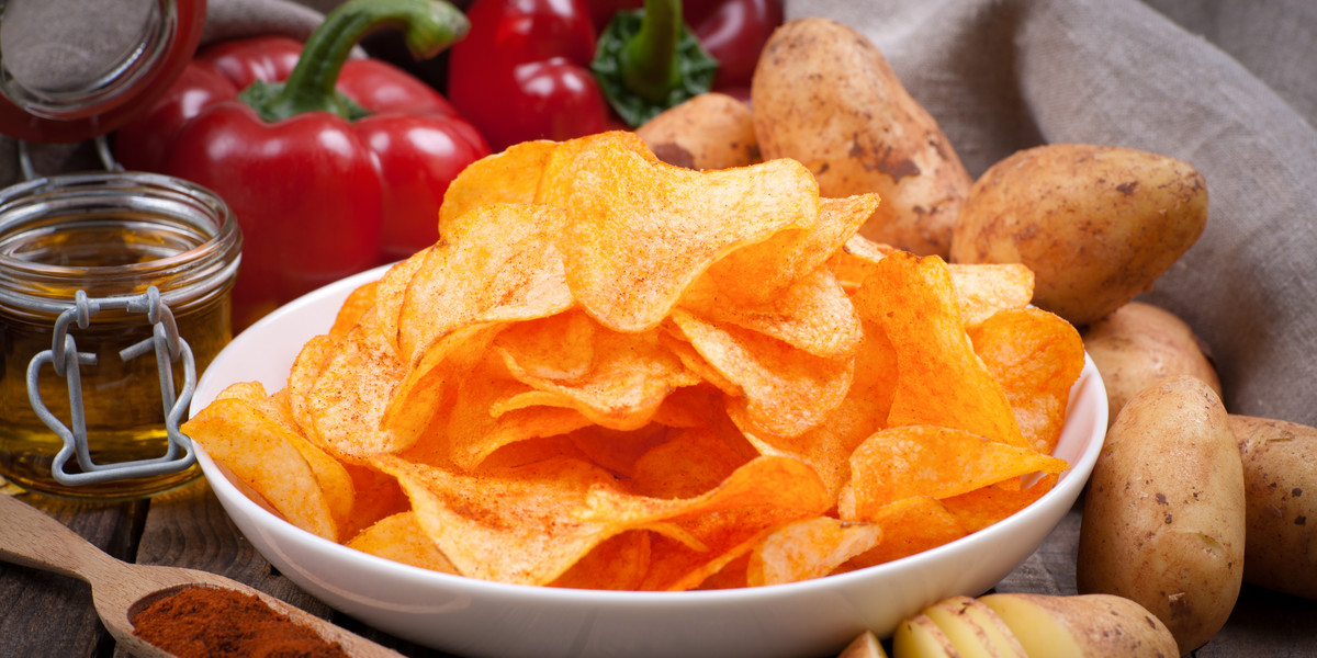 UOKiK zaznaczył, że chipsy Crunchips sprzedawane w Polsce smażone były na oleju palmowym, a niemieckie – na oleju słonecznikowym. Firma Lorenz zaznacza, że zmieniła już proces produkcyjny
