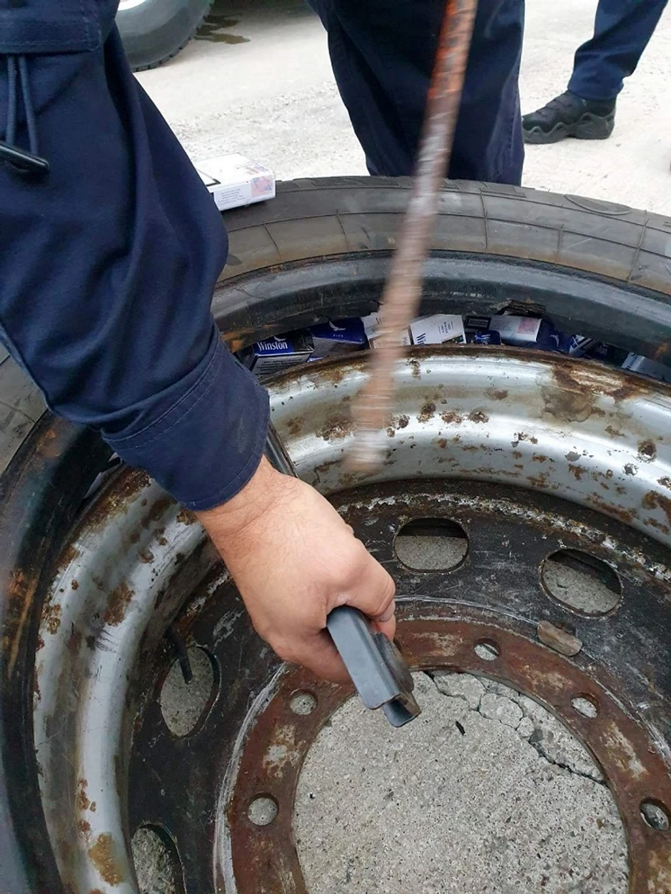 Cigarete u rezervnom točku