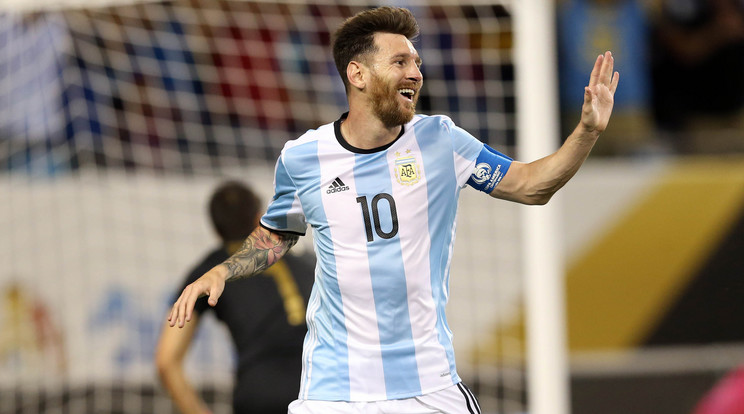 Lionel Messi hiába próbált babonára és dús szakállára alapozni, a borotvamentesség mégsem hozott Copa América sikert /Fotó: AFP