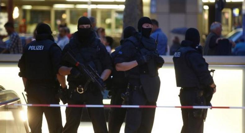 Iranian gunman kills at least nine in Munich shopping mall