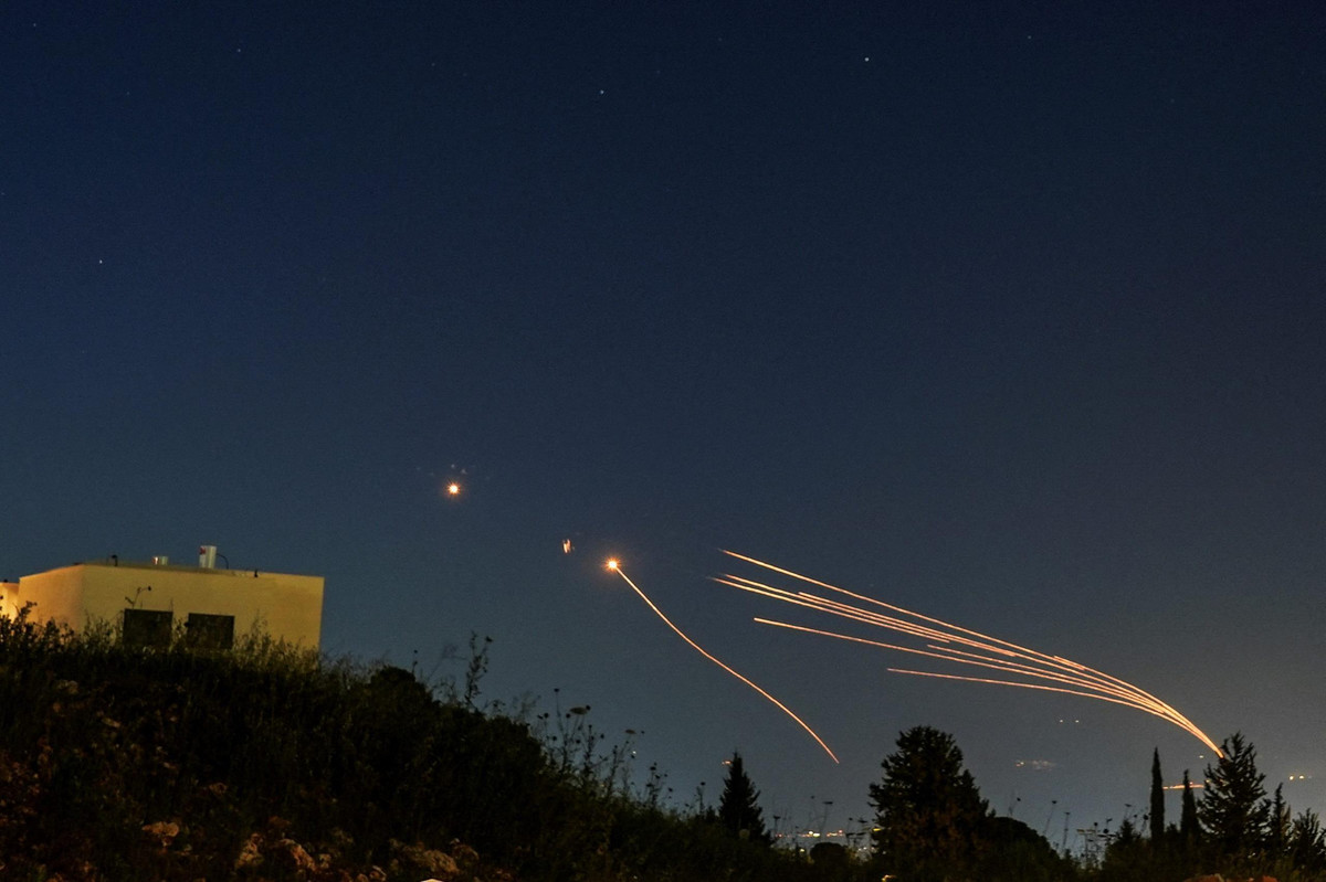 Zaczęło się. Iran wystrzelił kilkadziesiąt dronów w stronę Izraela!