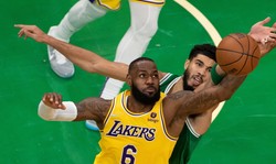 Liga NBA. LeBron James nie zapobiegł trzeciej z rzędu porażce Lakers