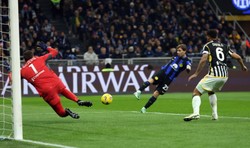 Szczęsny uratował Juventus przed wyższa porażką w meczu z Interem [WIDEO]