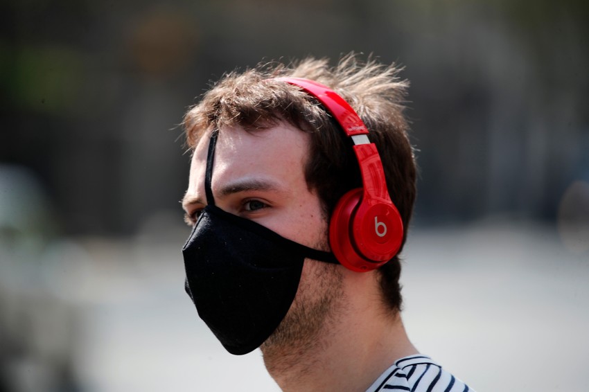 Korona virus, Francuska