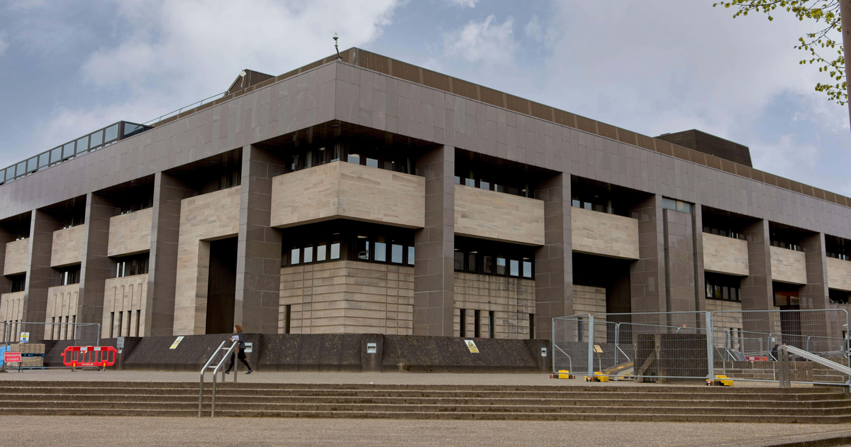 Uninspected-lamppost-collapses-on-man-Glasgow-council-ordered-to-pay-80k