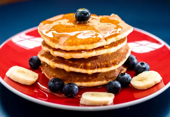 Amerykańskie naleśniki na śniadanie: prosty przepis Jamiego Olivera