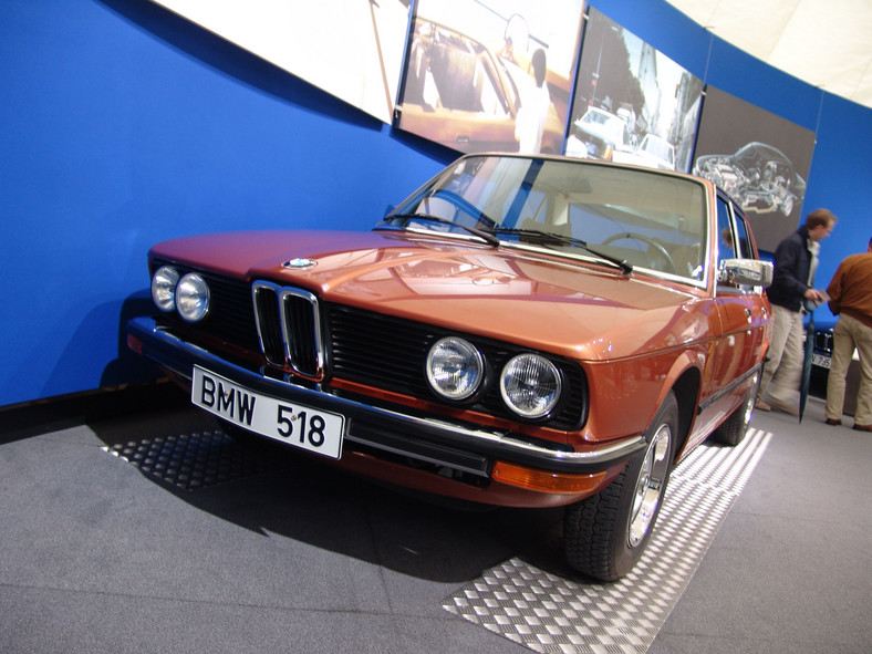 BMW 5 (E12) (1972-1981)