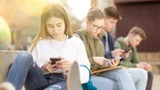 Szkoły przygotowują się do egzekwowania zakazu dla telefonów
