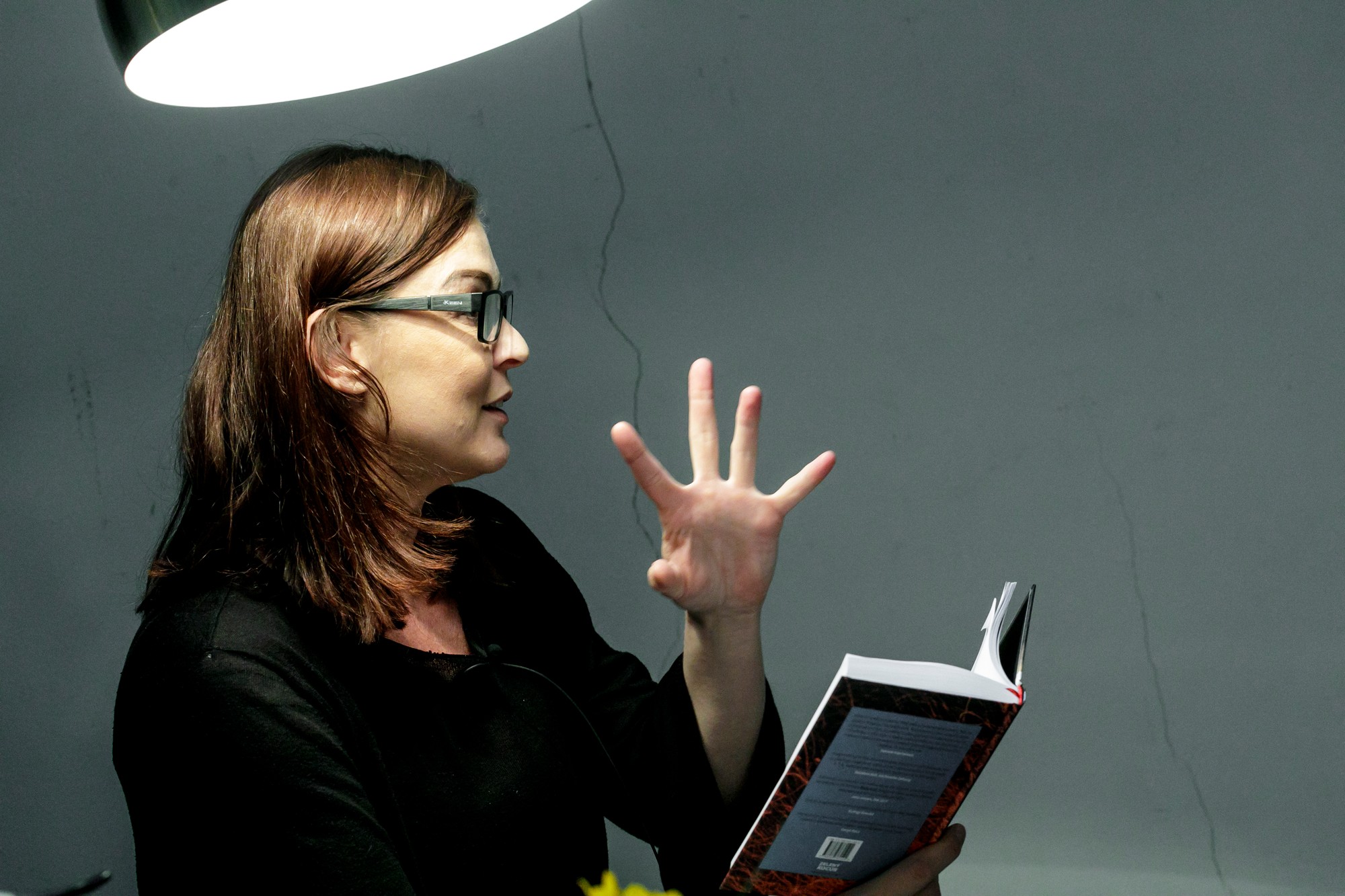 Herečka Elena Podzámska. 