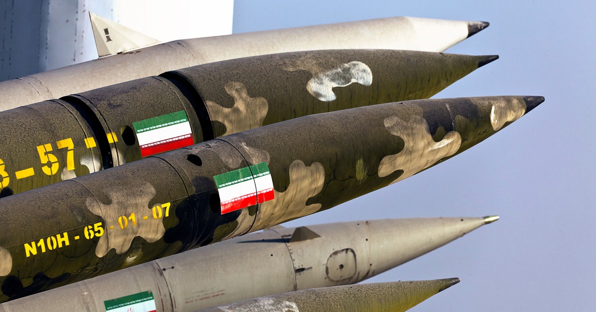 Iran zwiększa zdolności militarne. Manewry wojskowe, rakiety i drony nad Oceanem Indyjskim