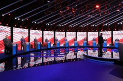 Uchodźcy, komunia św. i LGBT... Debatę w TVP doskonale podsumowuje skecz Monty Pythona [FELIETON]