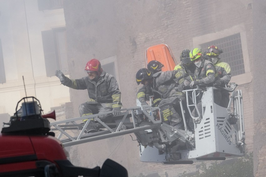 Rim, urušavanje Kontijeve kule