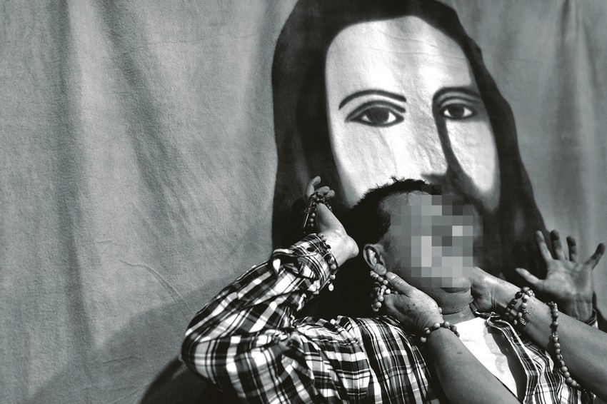 Drugovi tvrde da je mladić tražio da iz njega isteraju đavola