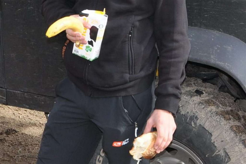 Adam Małysz przed swoim pierwszym punktowanym starcie w rajdzie, wrócił do diety - bułka z babanem