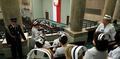 Pielęgniarki żądają spotkania z Anną Komorowską