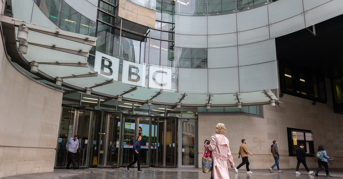 Trump żąda miliarda od BBC. Premier UK odpowiada na groźby