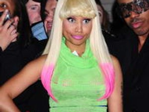 Nicki, de minek